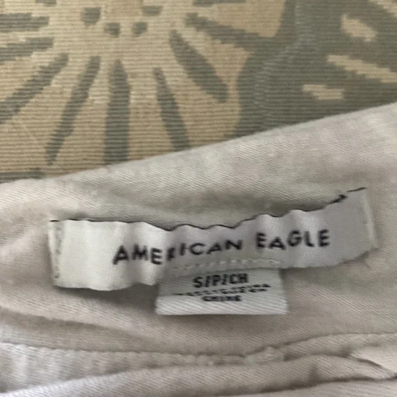 American eagle white basic skirt, GOOD QUALITY - Picture 3 of 3